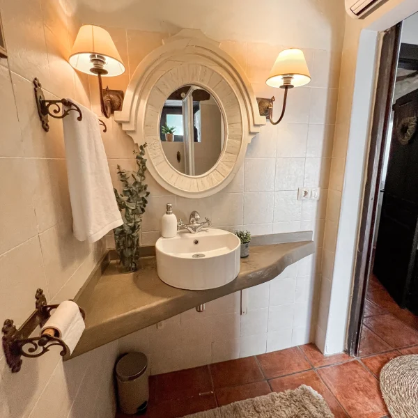 Casa 'Concejos' - Casas de Velilla - Casas Rurales en la Rioja